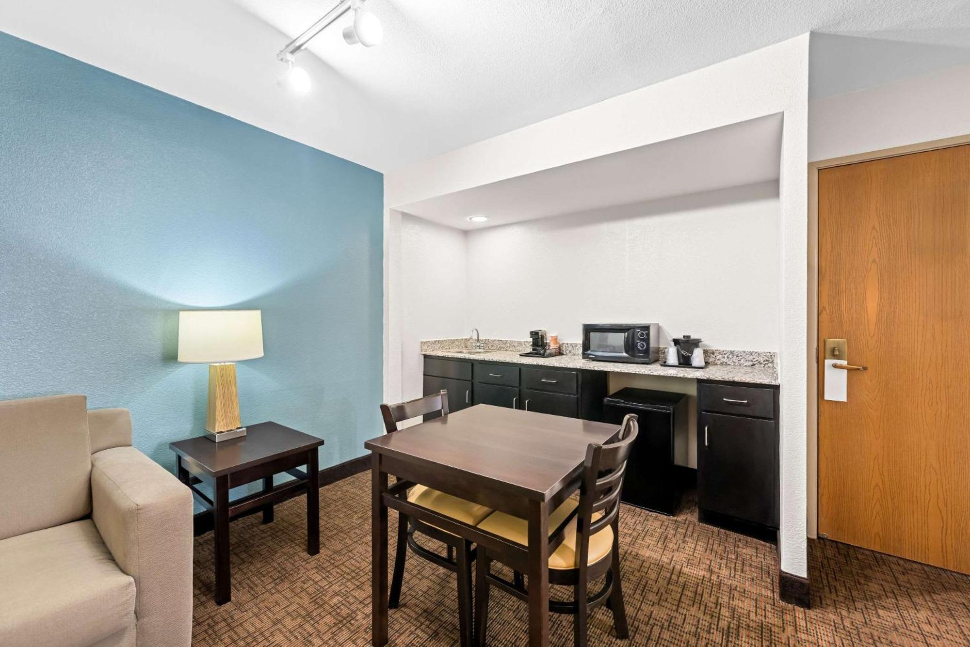 Sleep Inn & Suites Kingsport Tricities Airport Екстериор снимка