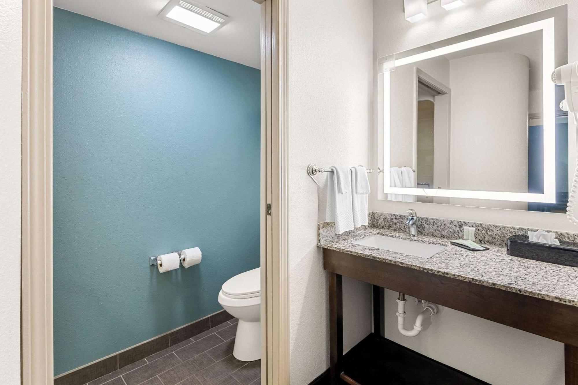 Sleep Inn & Suites Kingsport Tricities Airport Екстериор снимка